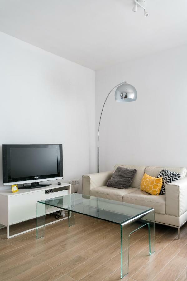 Triana 3 Bedrooms & 2 Bath Parking Included Seville Luaran gambar