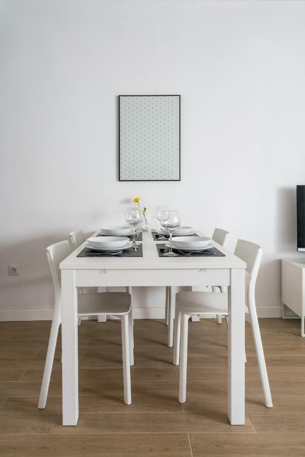 Triana 3 Bedrooms & 2 Bath Parking Included Seville Luaran gambar