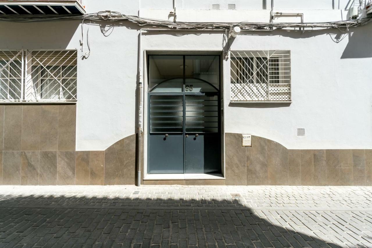 Triana 3 Bedrooms & 2 Bath Parking Included Seville Luaran gambar