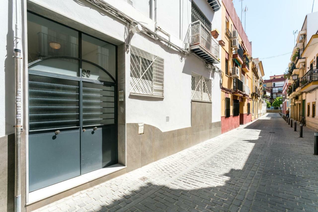 Triana 3 Bedrooms & 2 Bath Parking Included Seville Luaran gambar